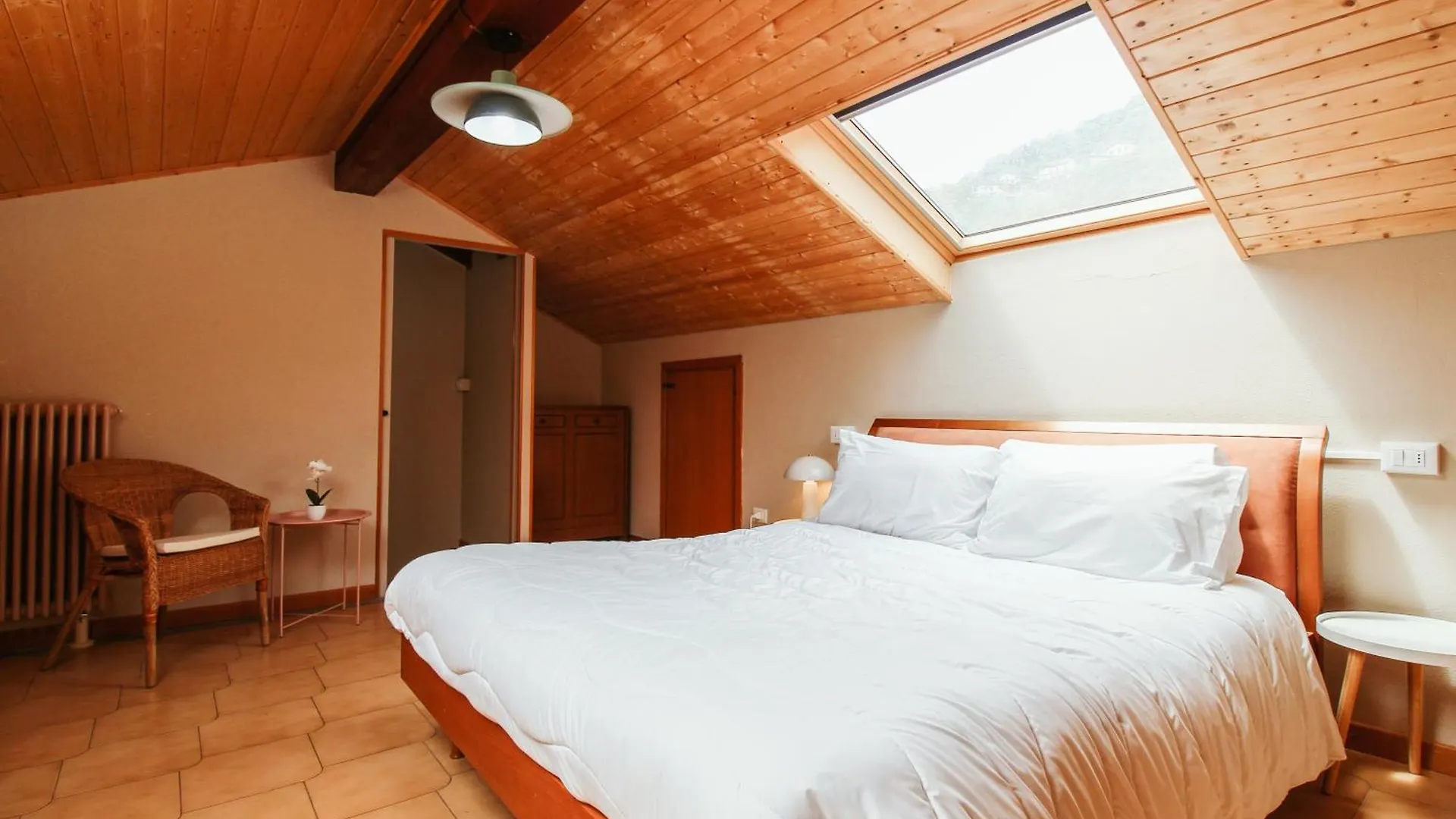 Appartamento Via Vittorio Veneto 45 Gravedona Apartment